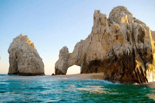 Luxury oceanfront resort in Cabo San Lucas, Mexico