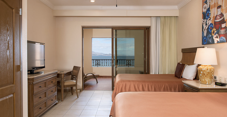 Deluxe Studio Suite at Villa del Palmar at the Islands of Loreto